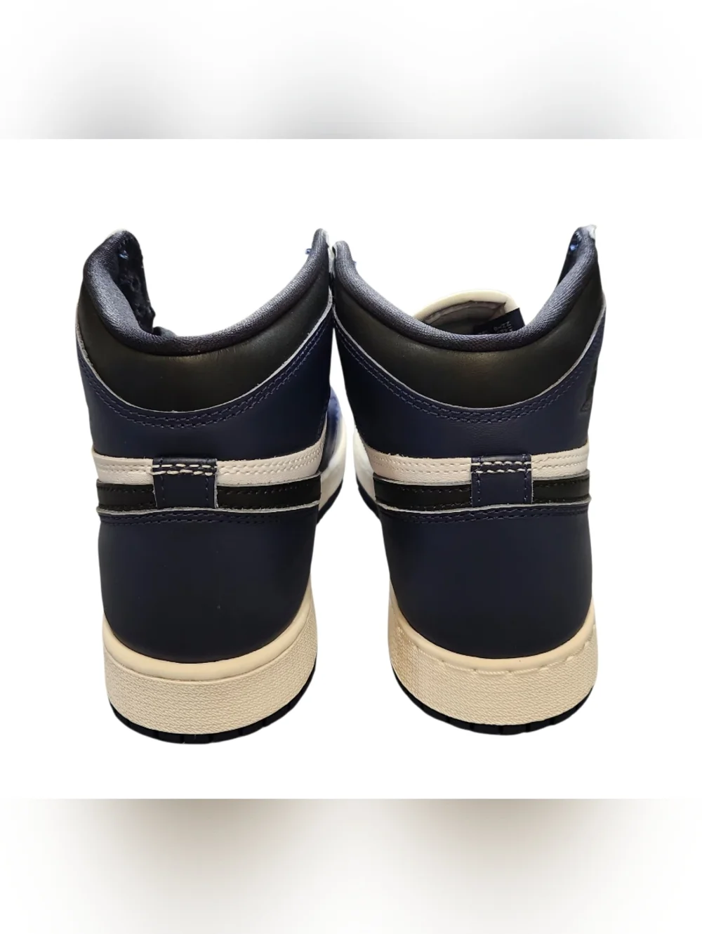 NEW‎ Jordan 1 Retro High OG Midnight Navy